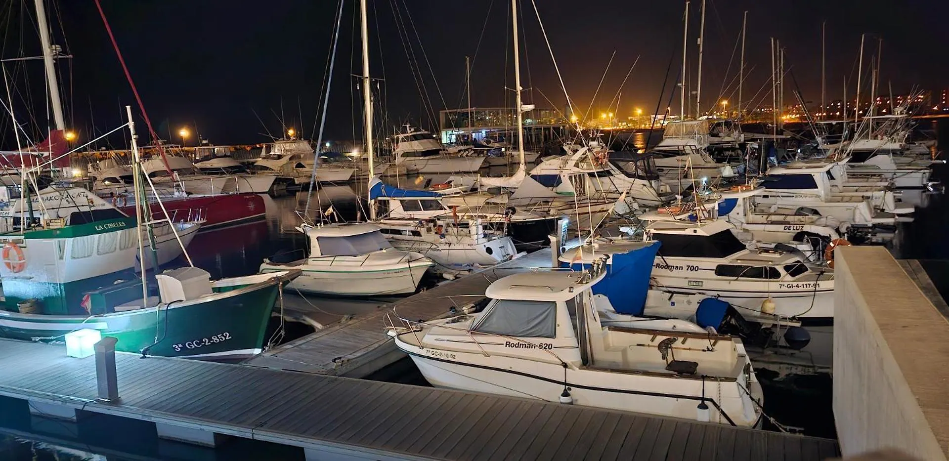 Apartament Caleta II 科斯塔卡莱塔 0*,